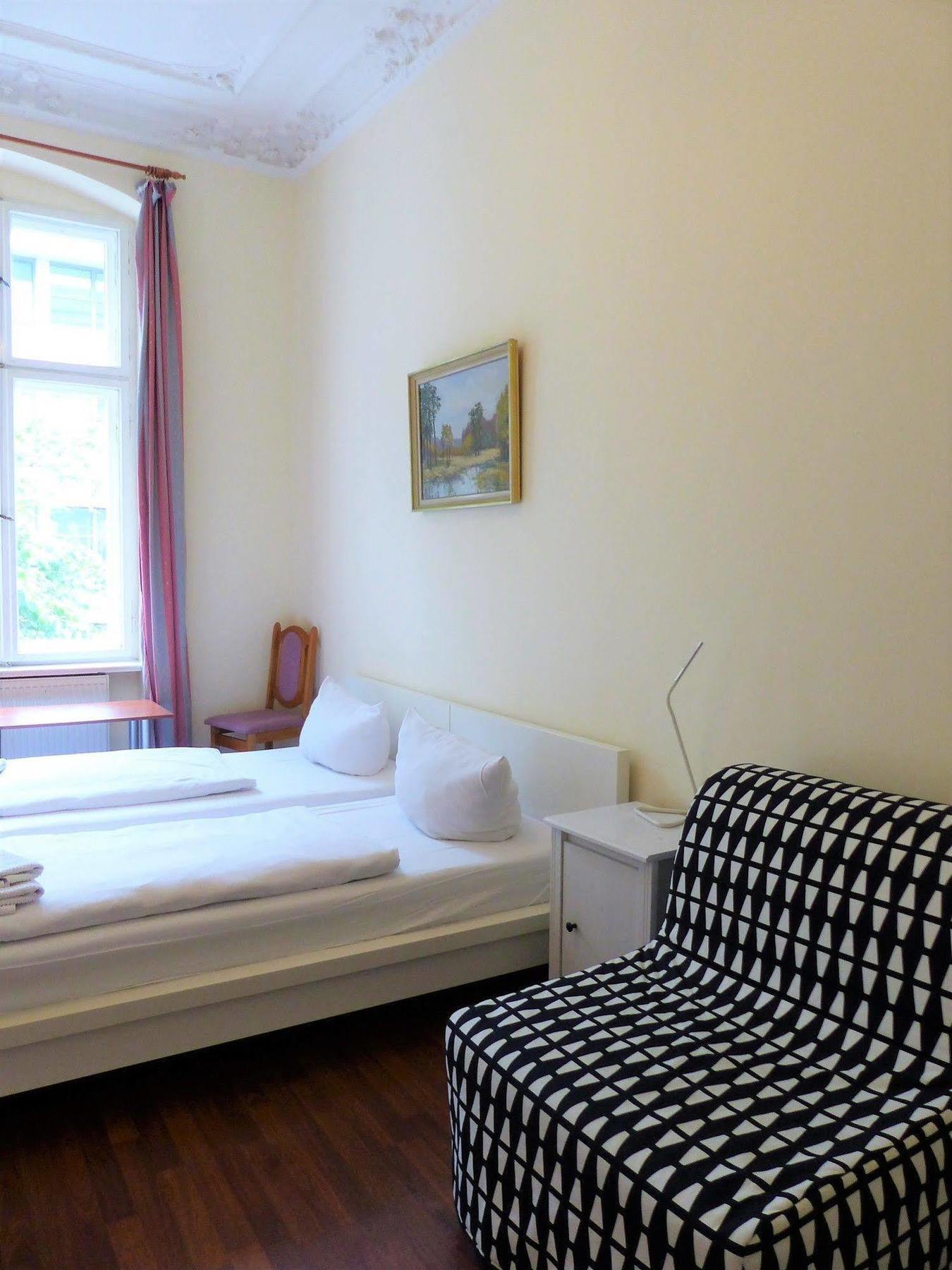 Hotel Eden Am Zoo Берлин Экстерьер фото