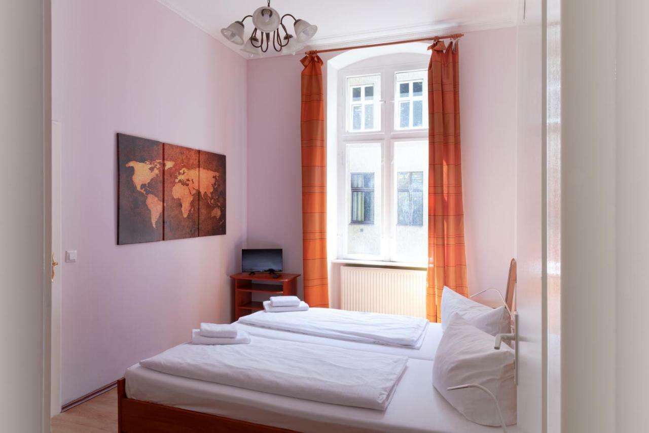Hotel Eden Am Zoo Берлин Экстерьер фото